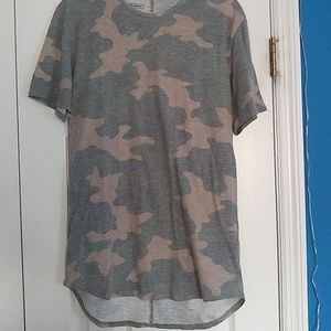 Camo long tee